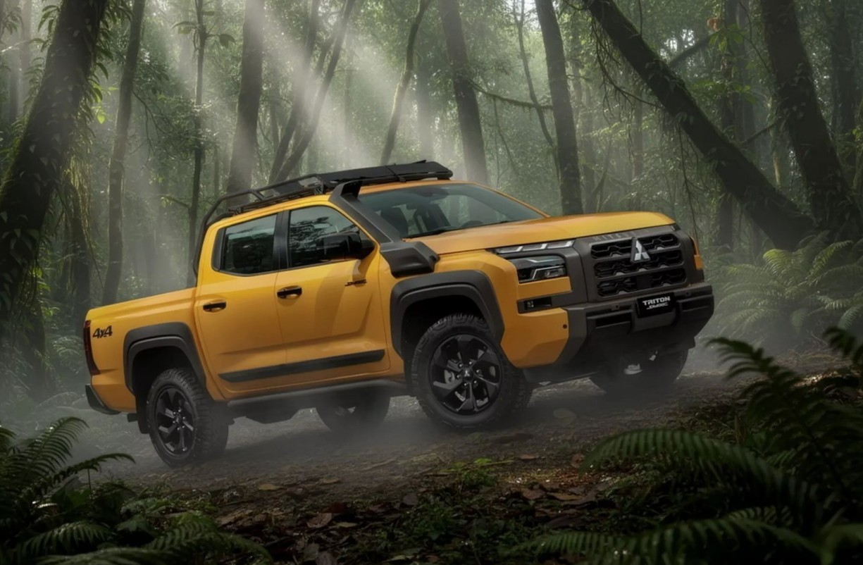 2025-Mitsubishi-Triton-Savana 2.jpg