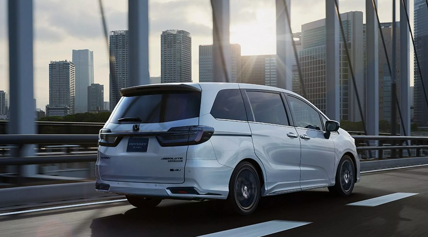 2026-Honda-Odyssey-Japan-2.jpg
