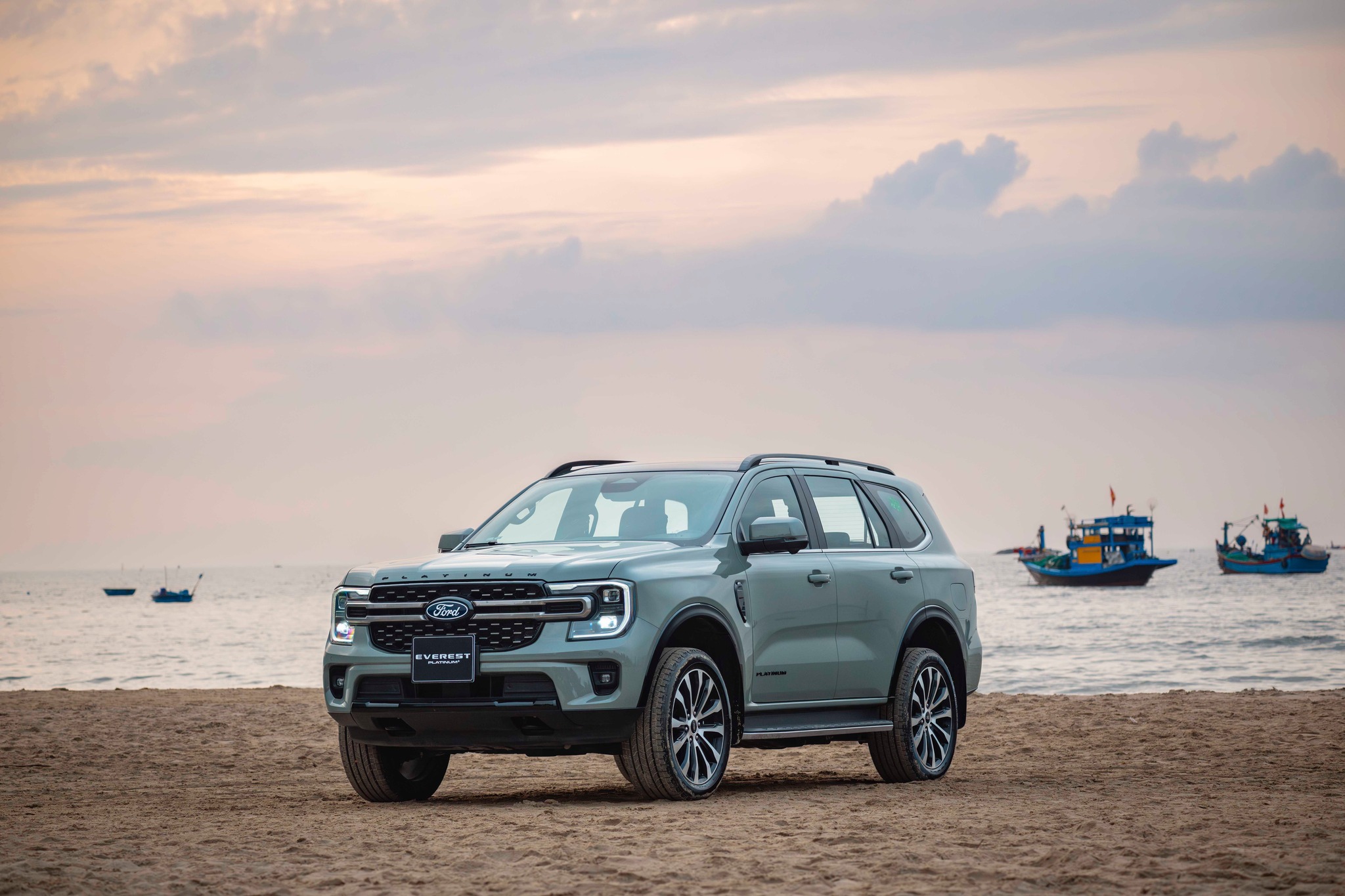 Ford Everest 2026 -1.jpg