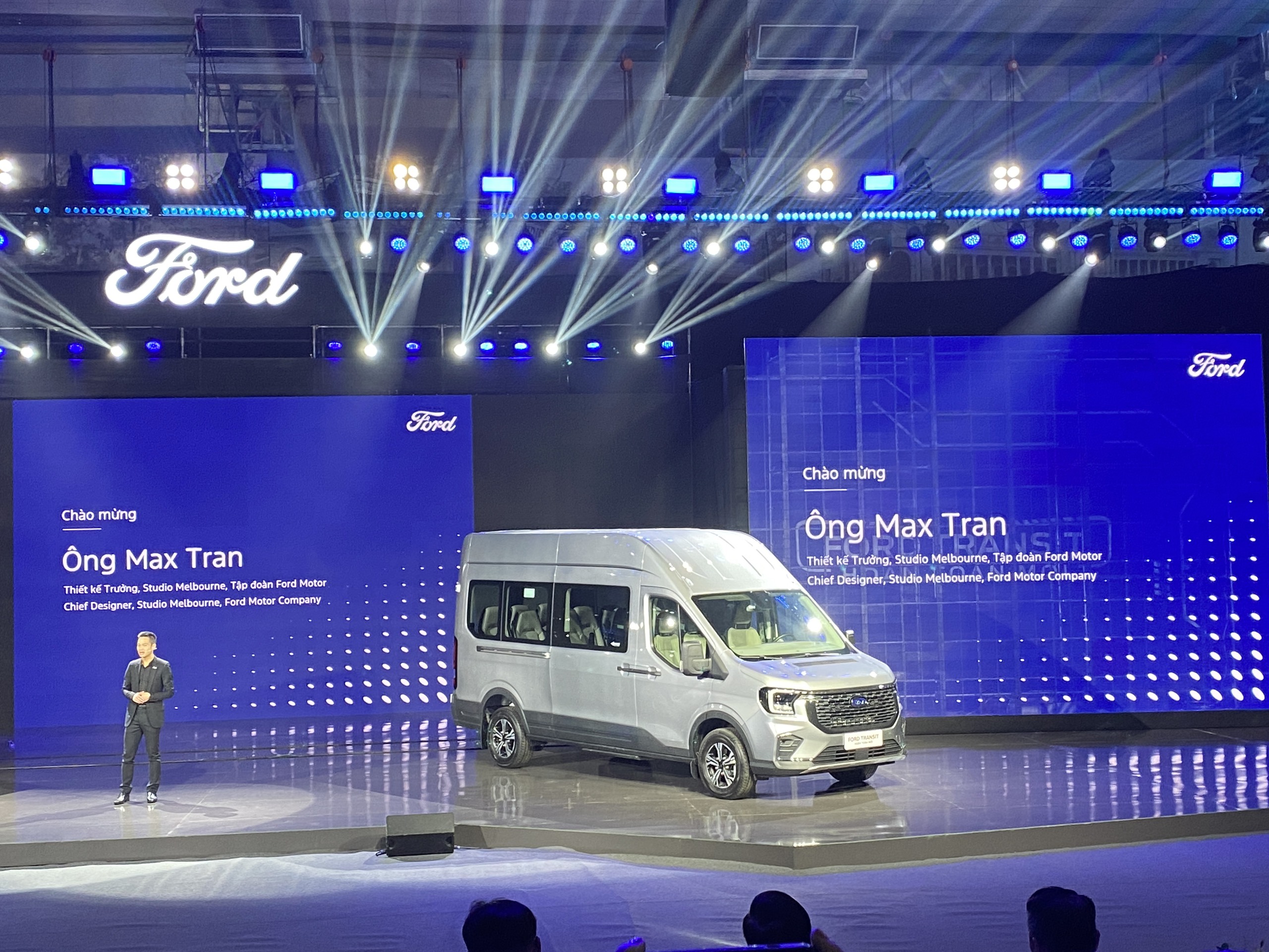 Ford Transit (3).jpg