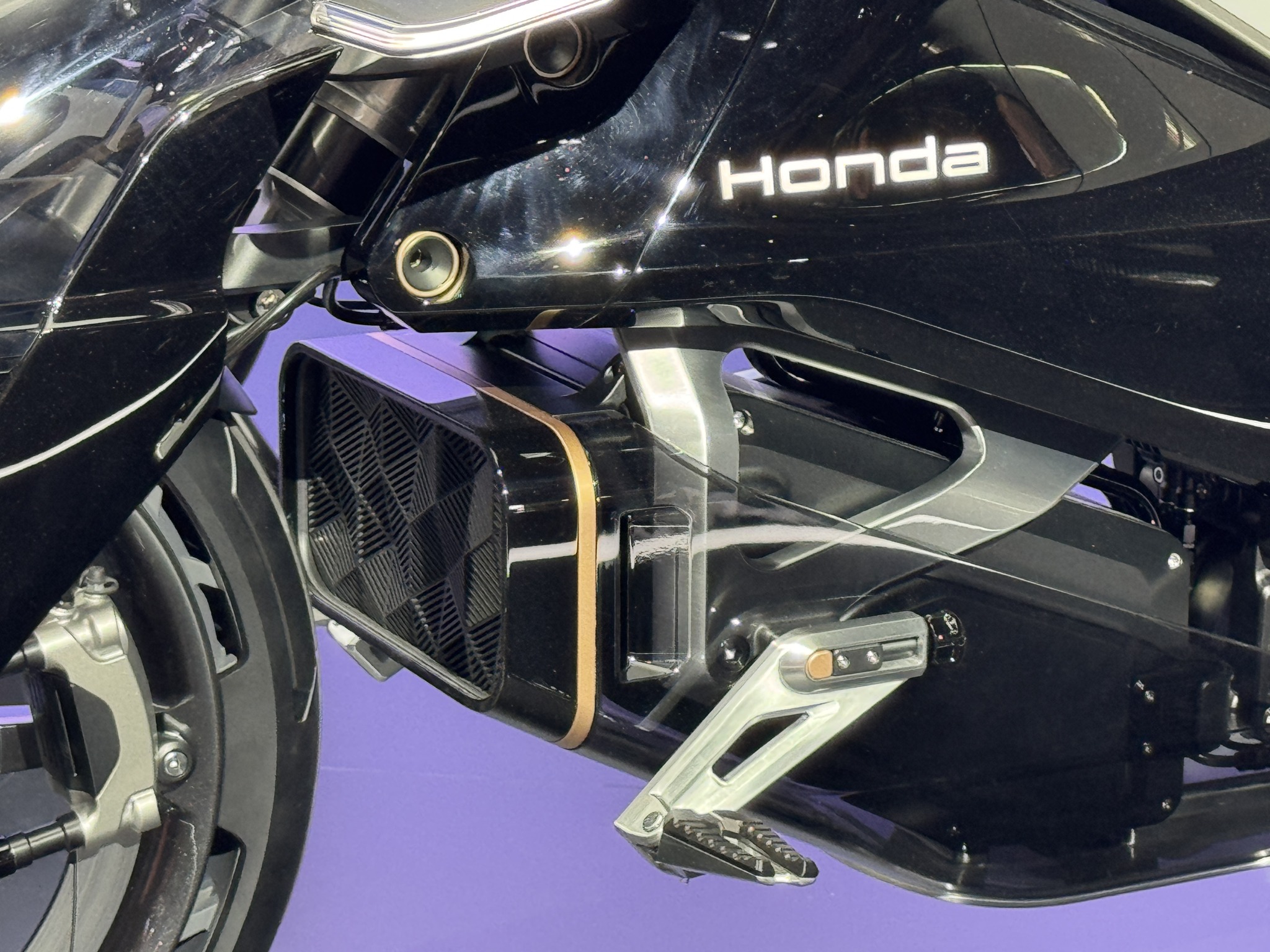 Honda EV OUTLIER Concept 6.jpg