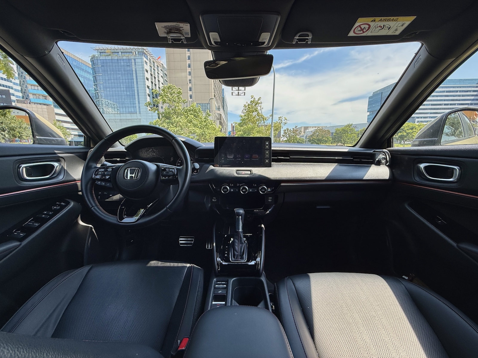 Honda HR-V 2027 2.jpg