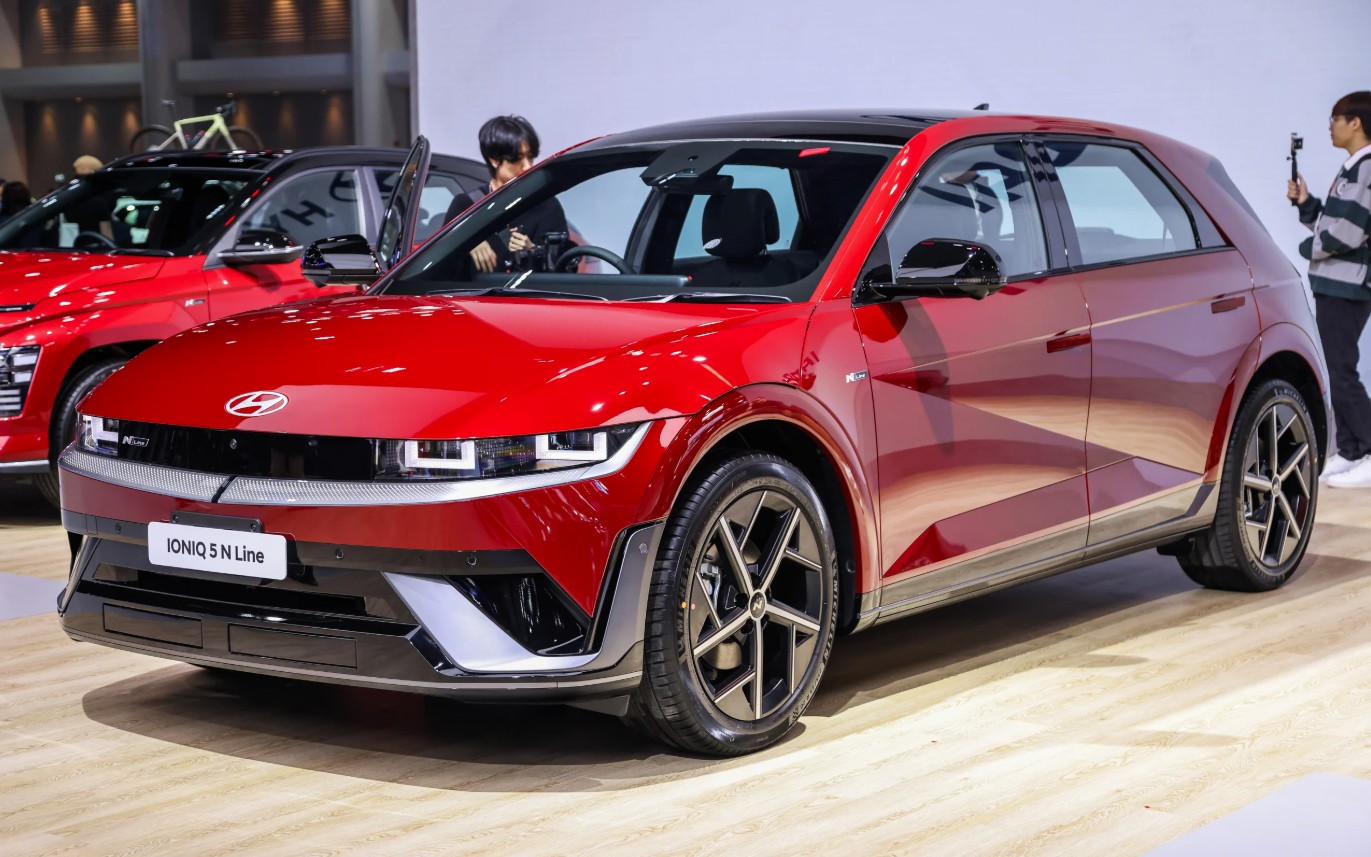 Hyundai Ioniq 5 Facelift 2025.jpg