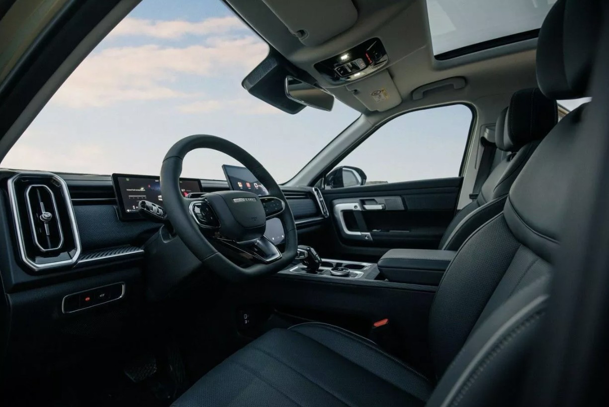 Jaecoo-7-0001-2048x1365 2.jpg