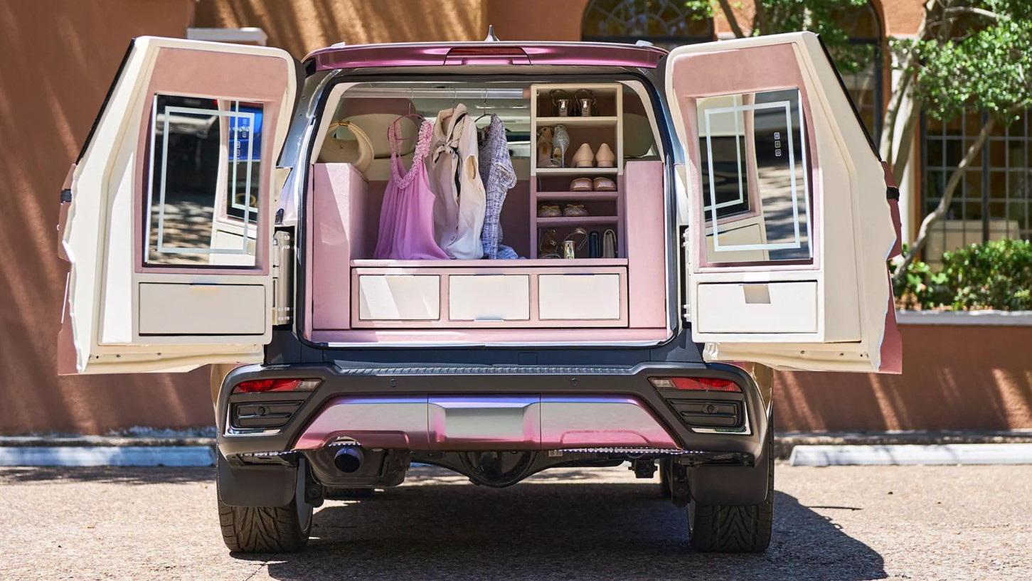 Lexus-Glam-LX 11.jpg