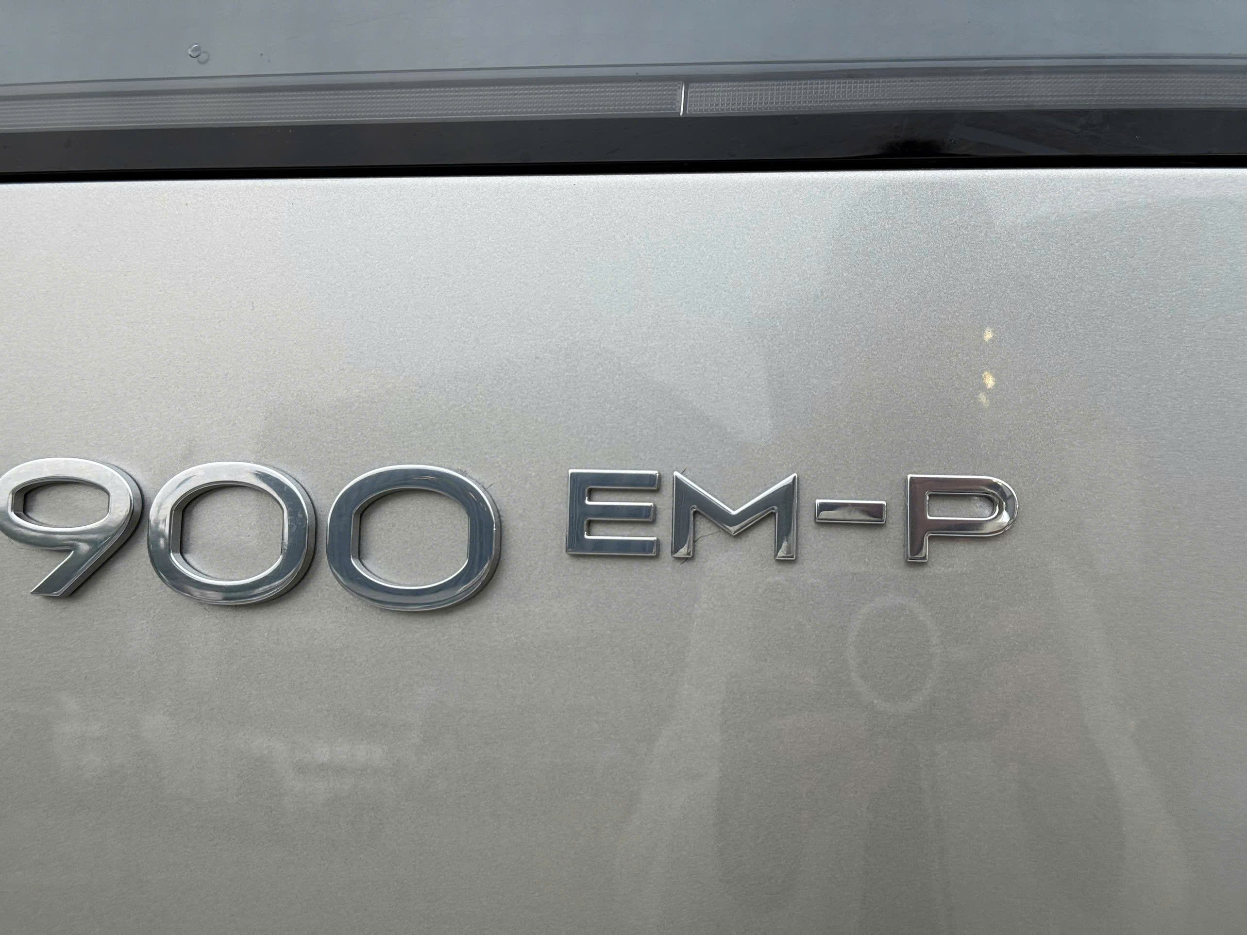 Lynk & Co 900 1351042724_3f848a4db9a799c945506530e7cb325d.jpg