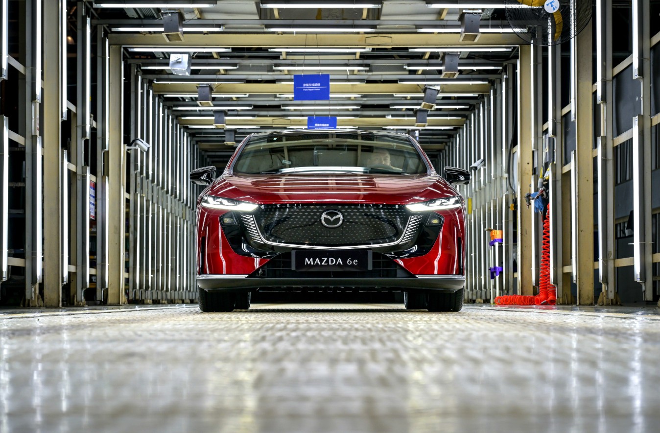 Mazda 6e 2.jpg
