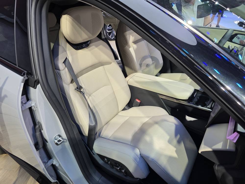 Mazda EZ-60 2025 9.jpg