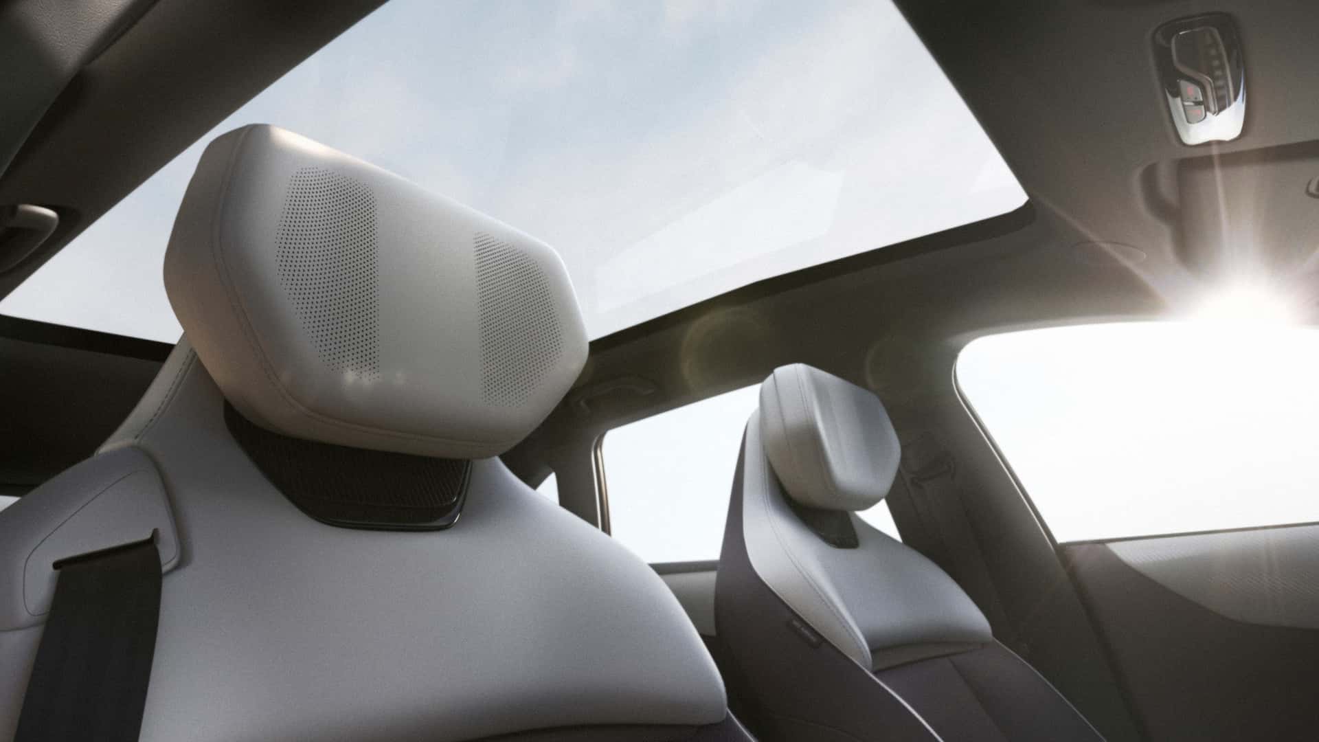 mazda-ez-60-china (8).jpg