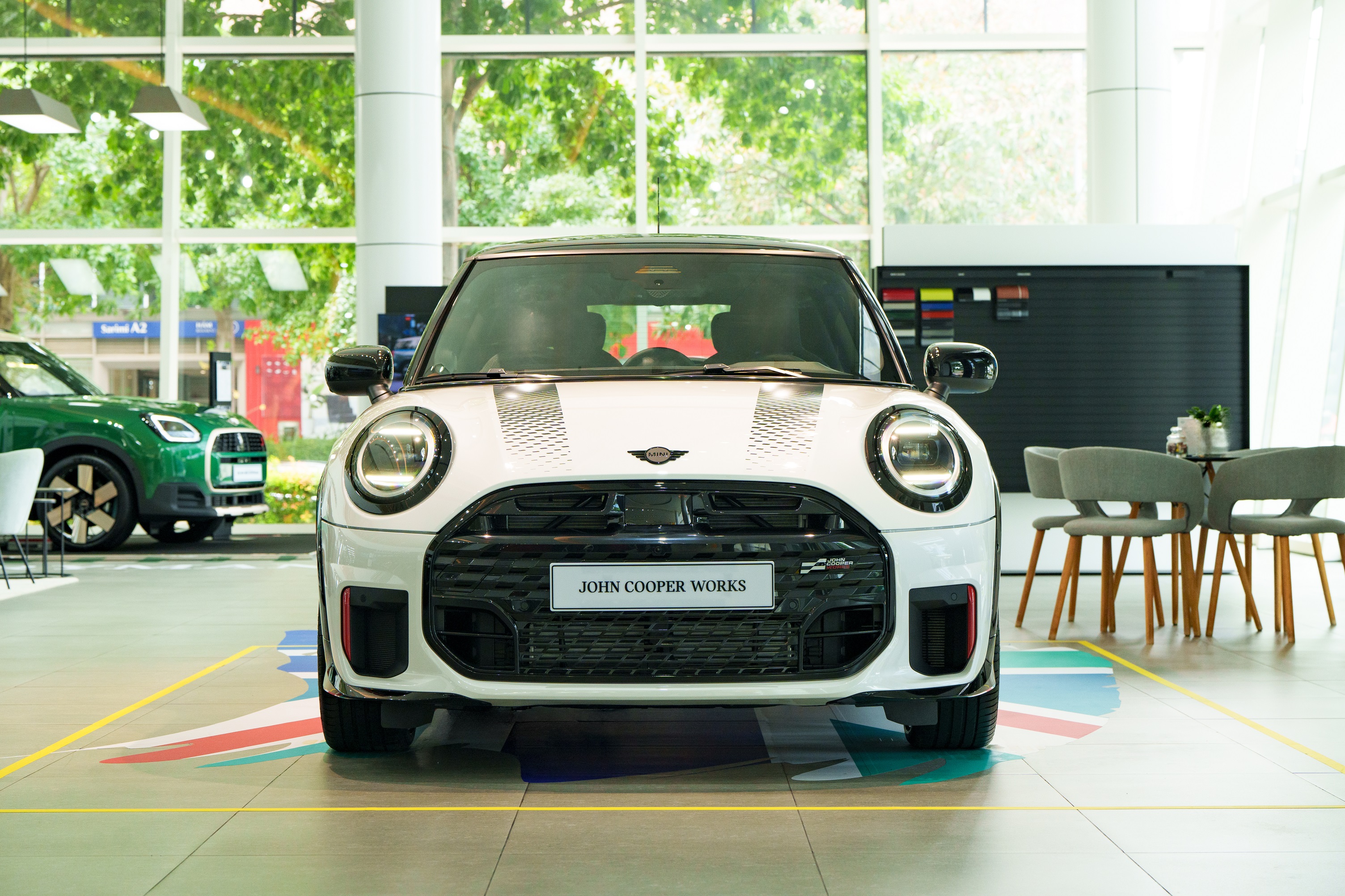 MINI JCW 3-Cửa  (2).jpg
