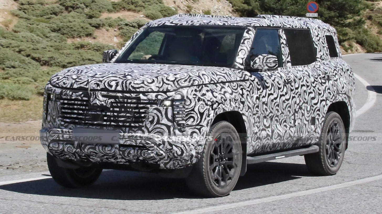 Mitsubishi 2026 3.JPG