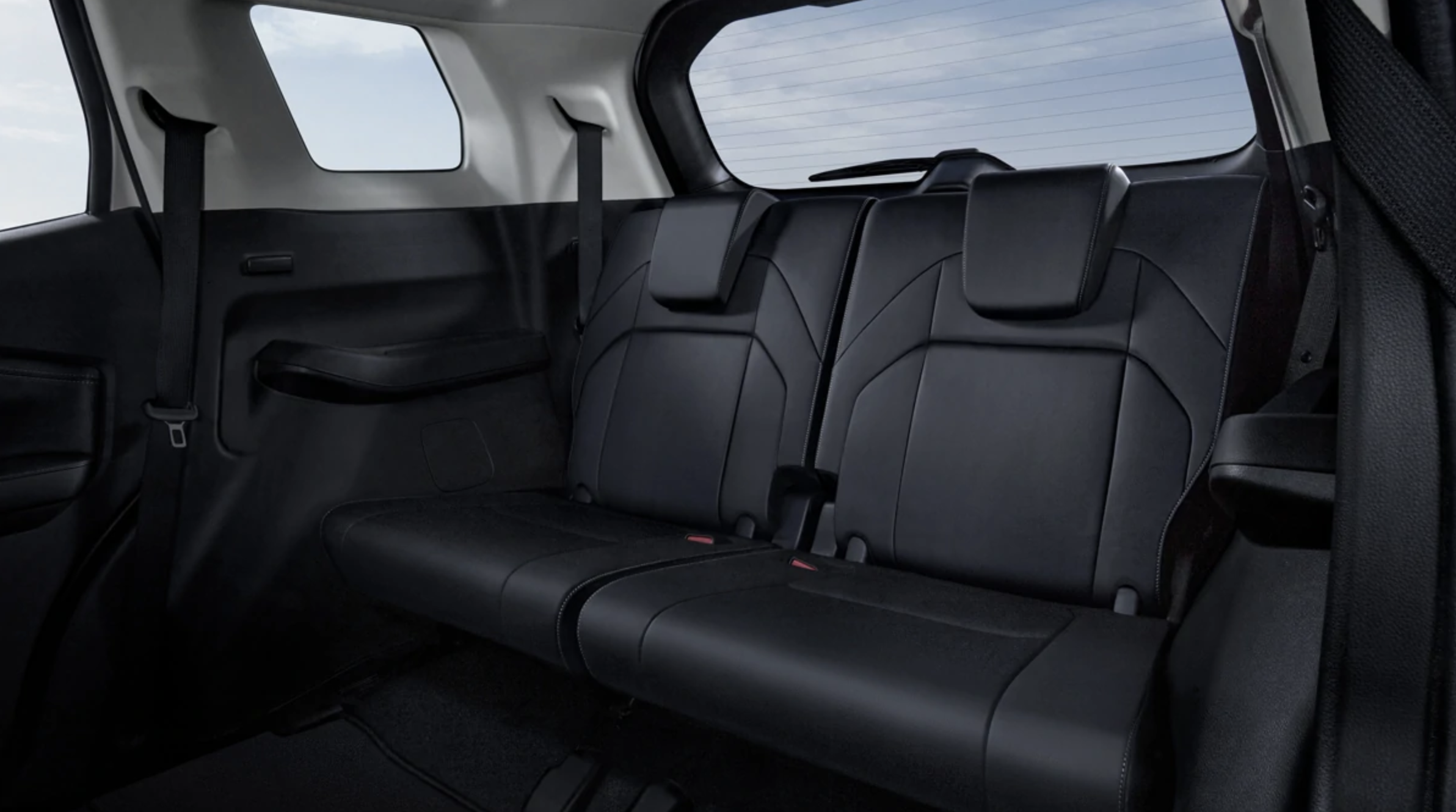 Mitsubishi Destinator 2025-07-19 lúc 10.21.58.png