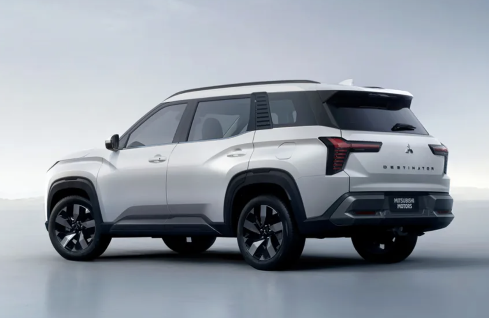 Mitsubishi Destinator 2025-10-08 lúc 09.16.35.png