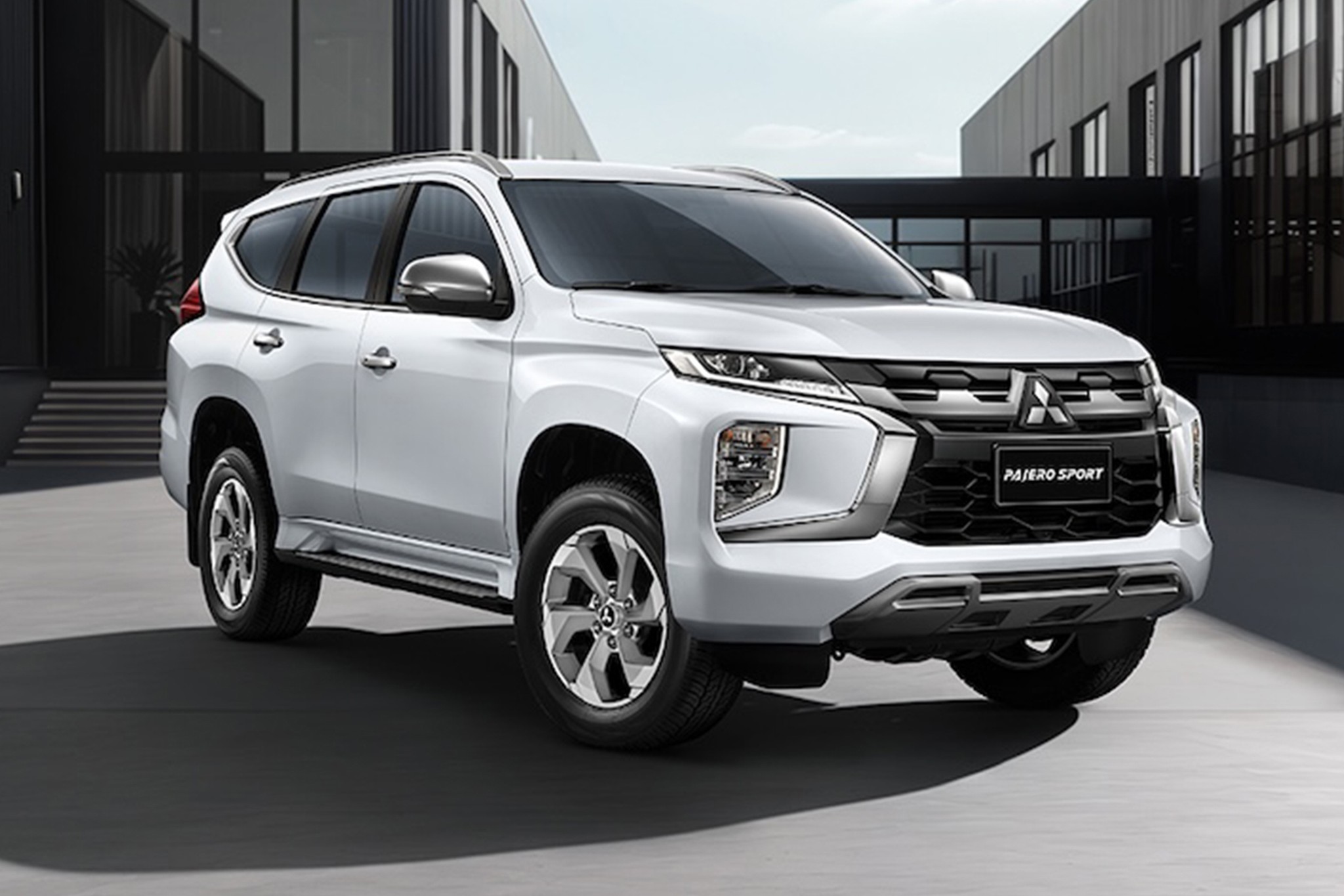 Mitsubishi Pajero Sport 2025 .jpg