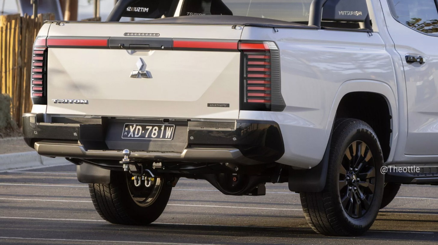 Mitsubishi Triton facelift4.jpg