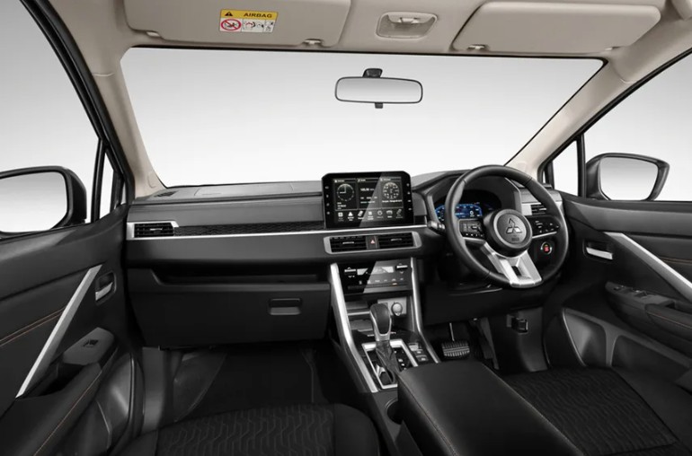 Mitsubishi Xpander facelift 4.JPG