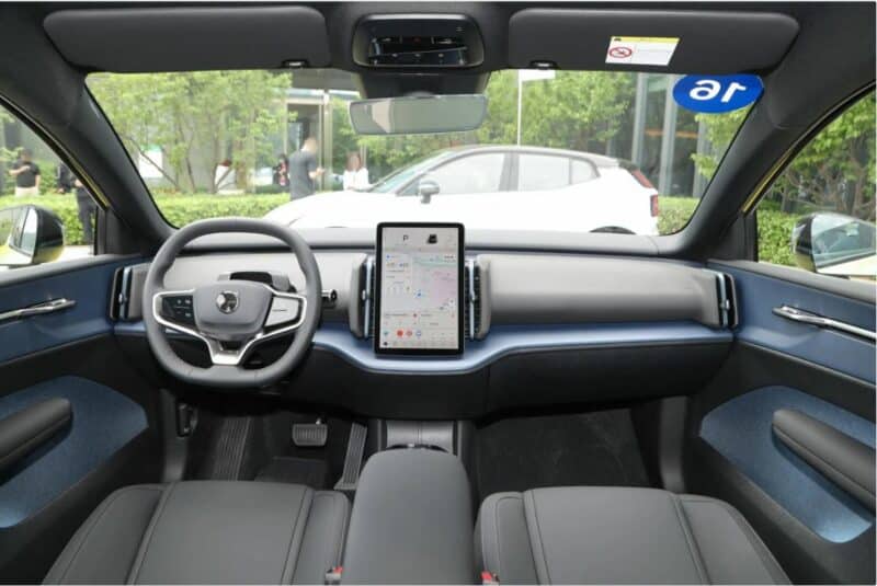 New-Geely-Boyue-L-1-800x535.jpg