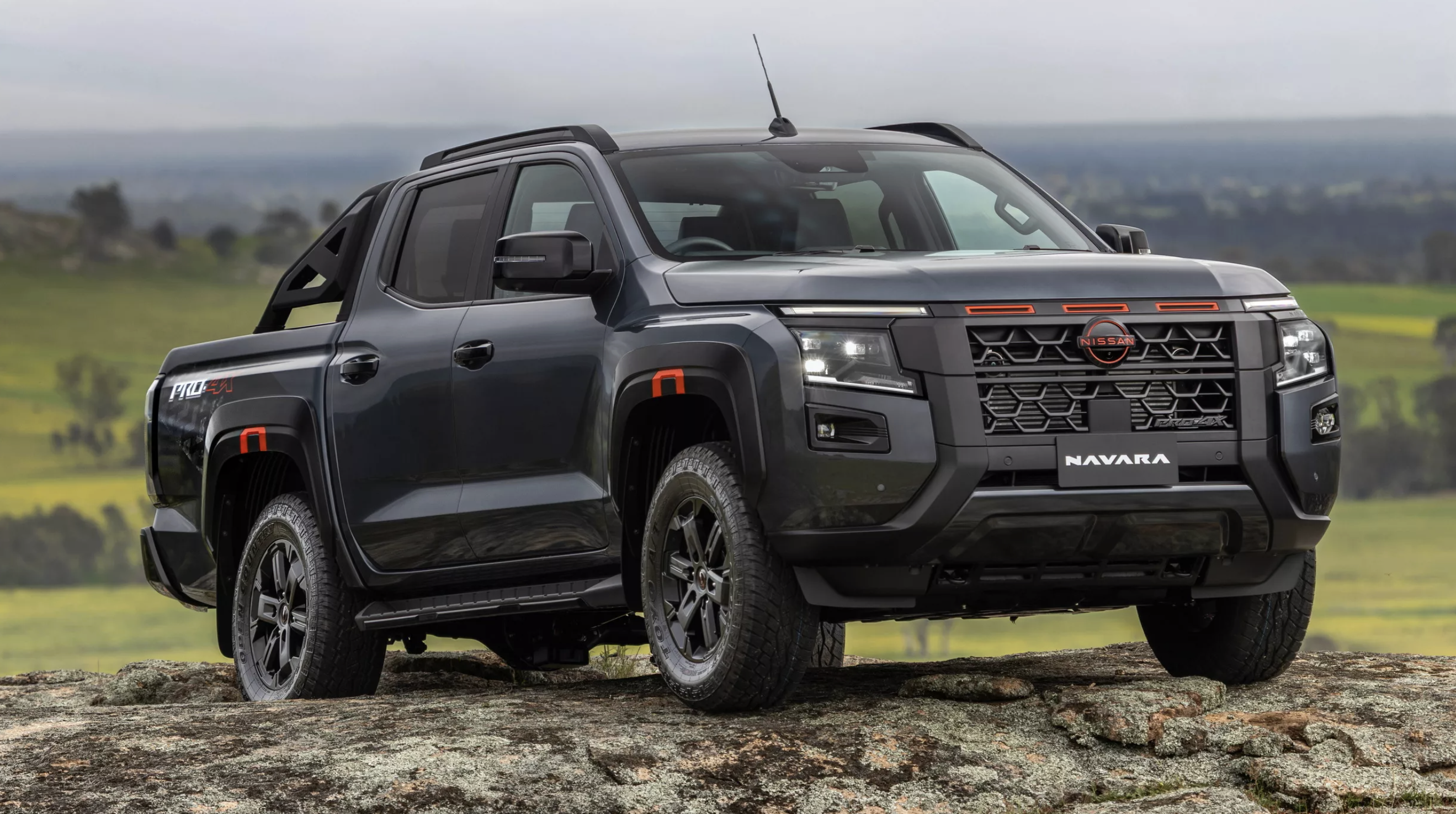 Nissan Navara 2026  2025-11-19 lúc 21.22.13.png