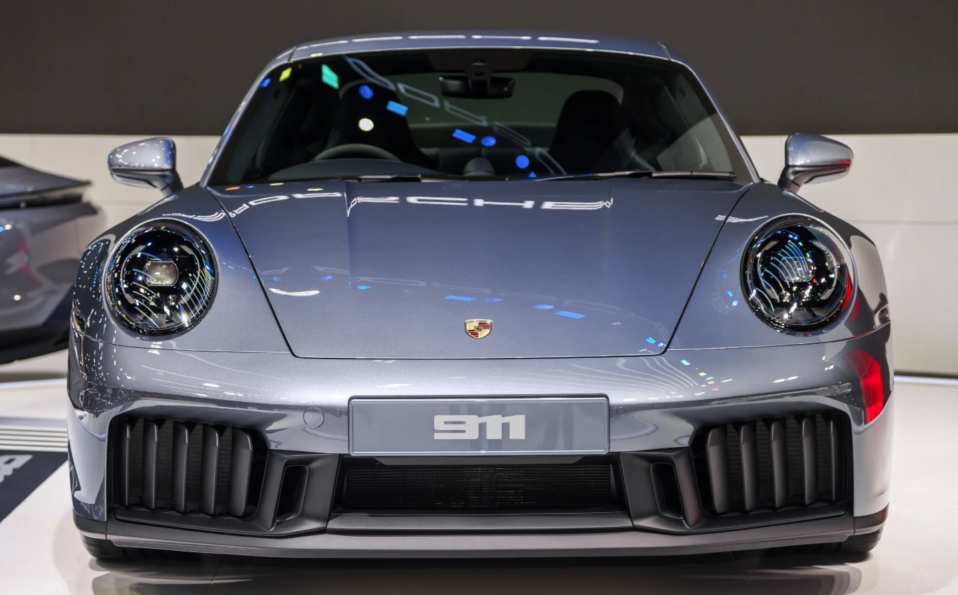 Porsche 911 Carrera GTS 4.jpg