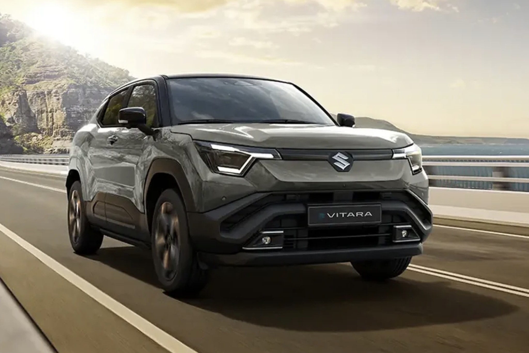 Suzuki e VITARA 5.jpg