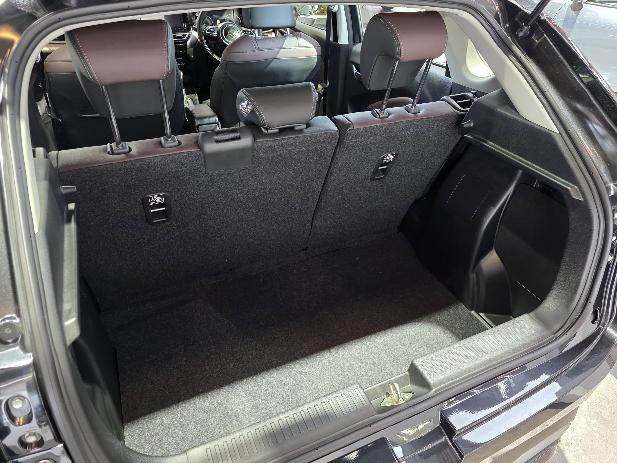 Suzuki FRONX 2025 12.jpg