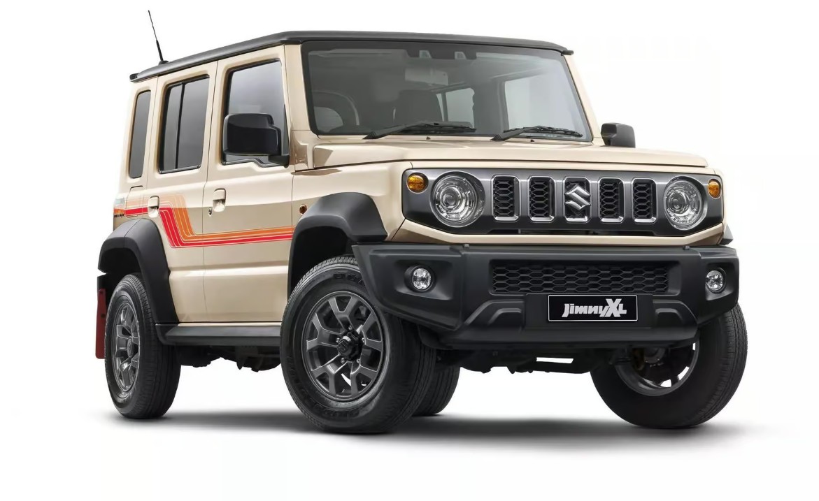 Suzuki Jimny 4.jpg