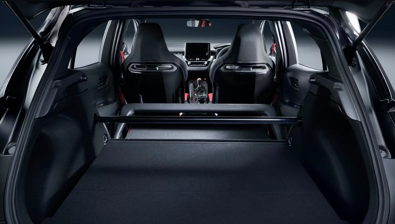 Toyota Corolla GRMN 2027 5.jpg