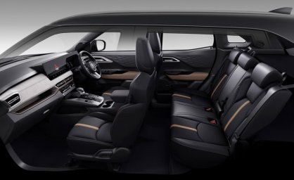 Mitsubishi xFORCE HEV-a7.jpg