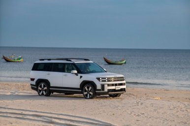 Hyundai Santa Fe-1.jpg