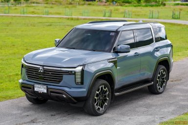 2026 Mitsubishi Pajero  9.jpg